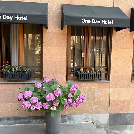 One Day Hotel Yerevan Luaran gambar