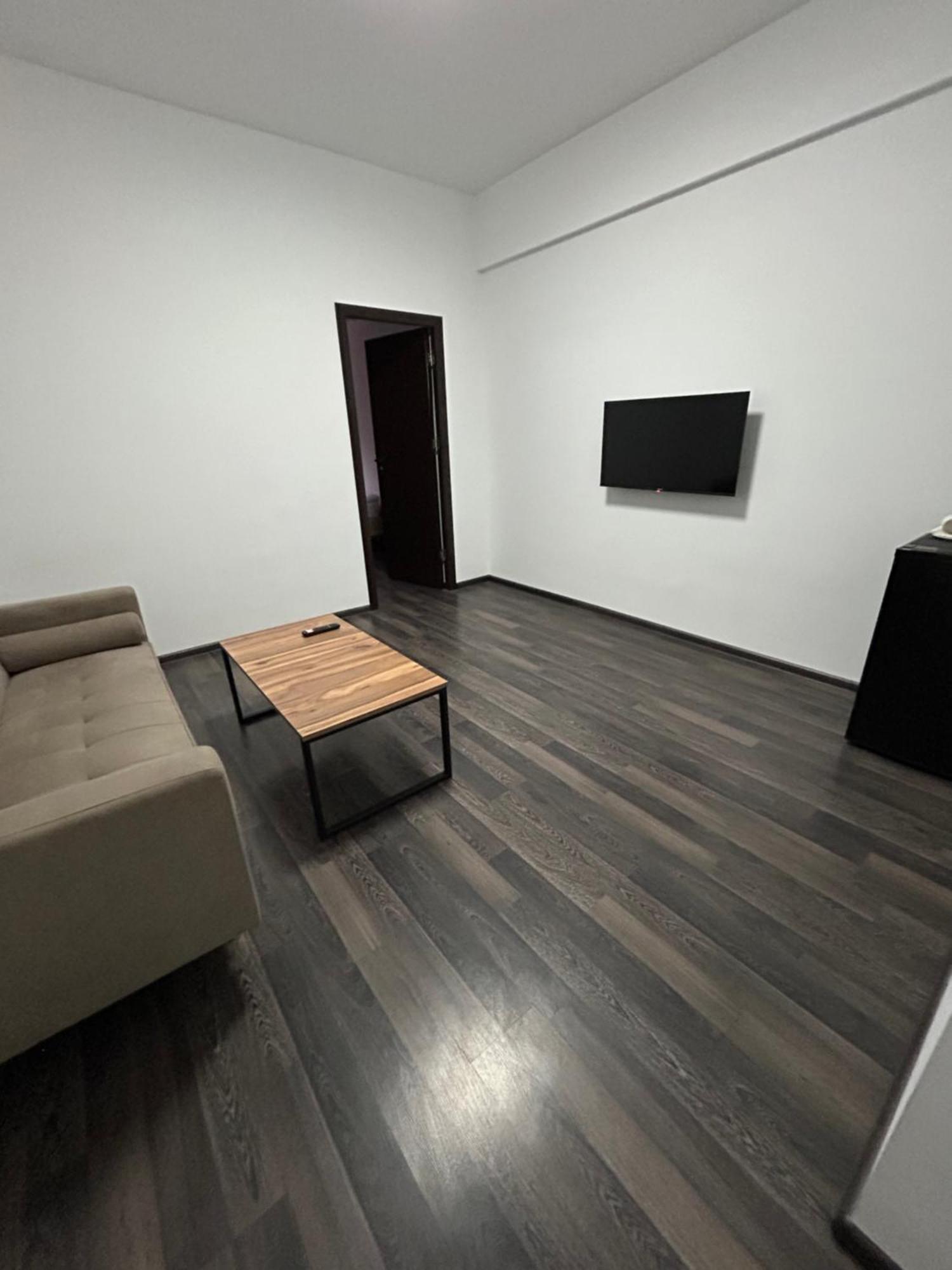 One Day Hotel Yerevan Luaran gambar